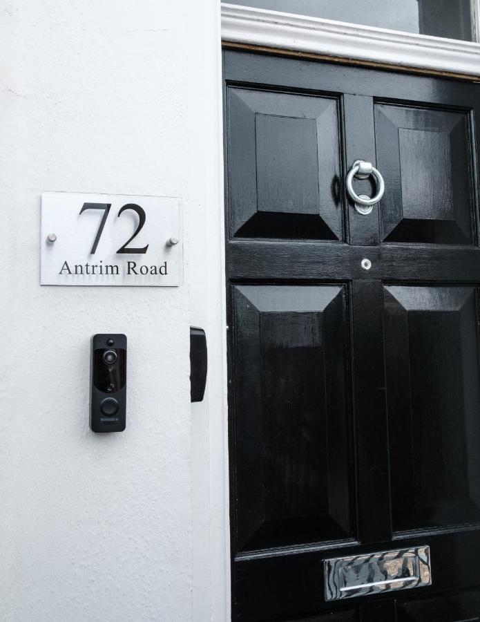 Gorgeous 3 Bedroom Victorian Townhouse ลิสเบิร์น ภายนอก รูปภาพ